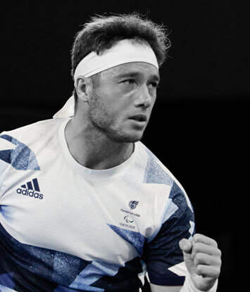 Alfie Hewett w akcji