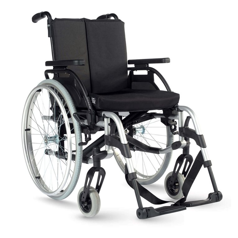 BREEZY Rubix 2 Manual Wheelchair